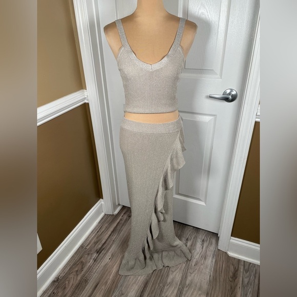 House of Harlow 1960 Metallic Skirt Set NWT Small - Picture 10 of 15